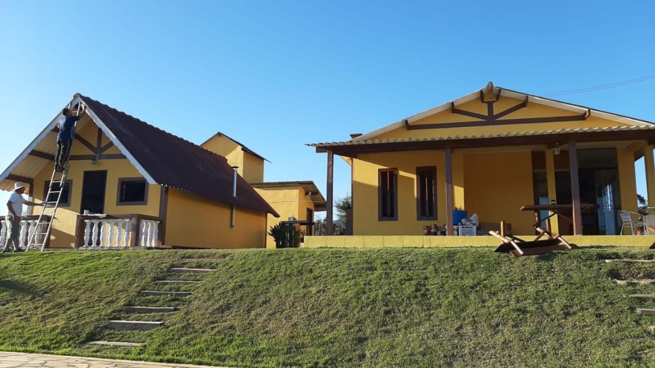 Cantinho Dos Sonhos Paraibuna Bagian luar foto